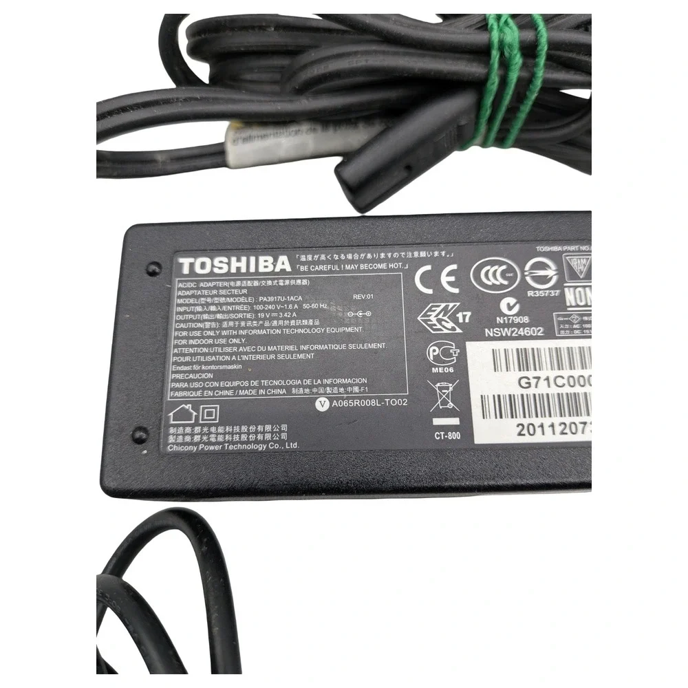 Toshiba PA3917U-1ACA Laptop AC Adapter Power Supply 19V 3.42A 65W Black